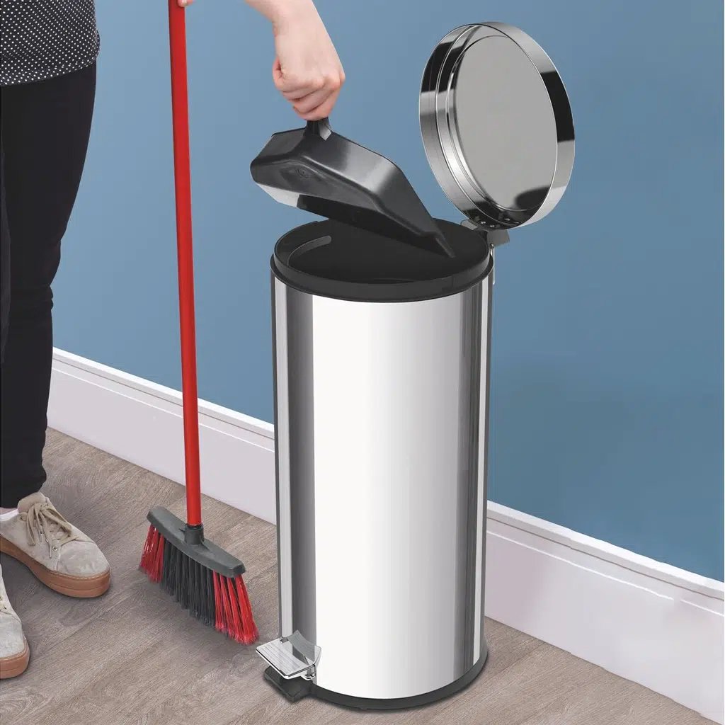 Lixeira Inox 30L Tramontina com Pedal e Balde Removível