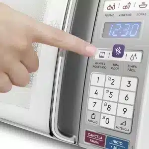 Micro-ondas Electrolux 34L Branco com Função Tira Odor e Manter Aquecido (MEO44) - 220v - Imagem 4