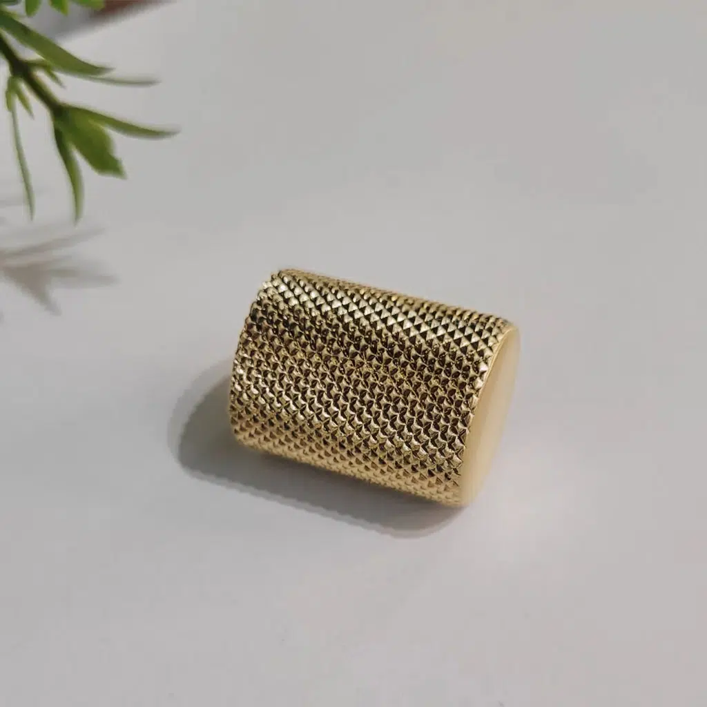 Puxador Gold Escovado para Móvel Ponto Bali Granado Zen Design