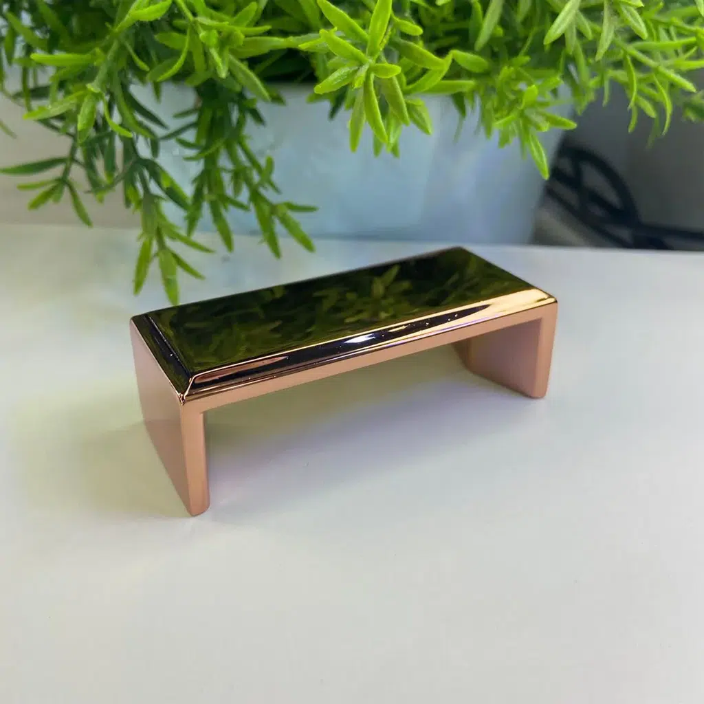 Puxador para Móvel Creta Gold Brilhante 64mm Zen Design