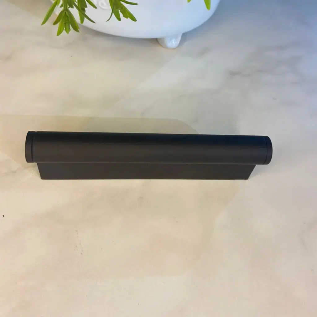 Puxador para Móvel Sorento 96mm Preto Fosco Zen Design