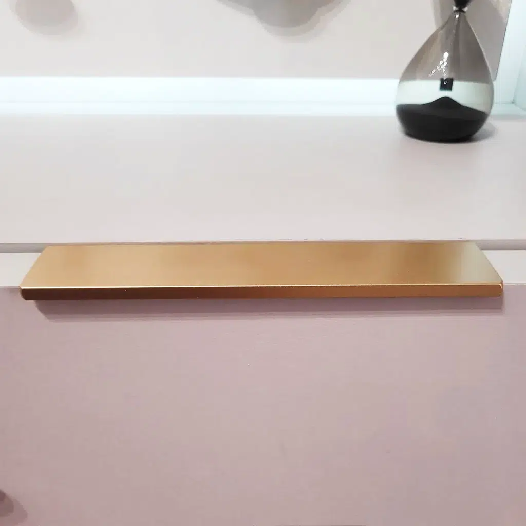Puxador para Móvel Sottile Dourado Matte 160mm Zen Design