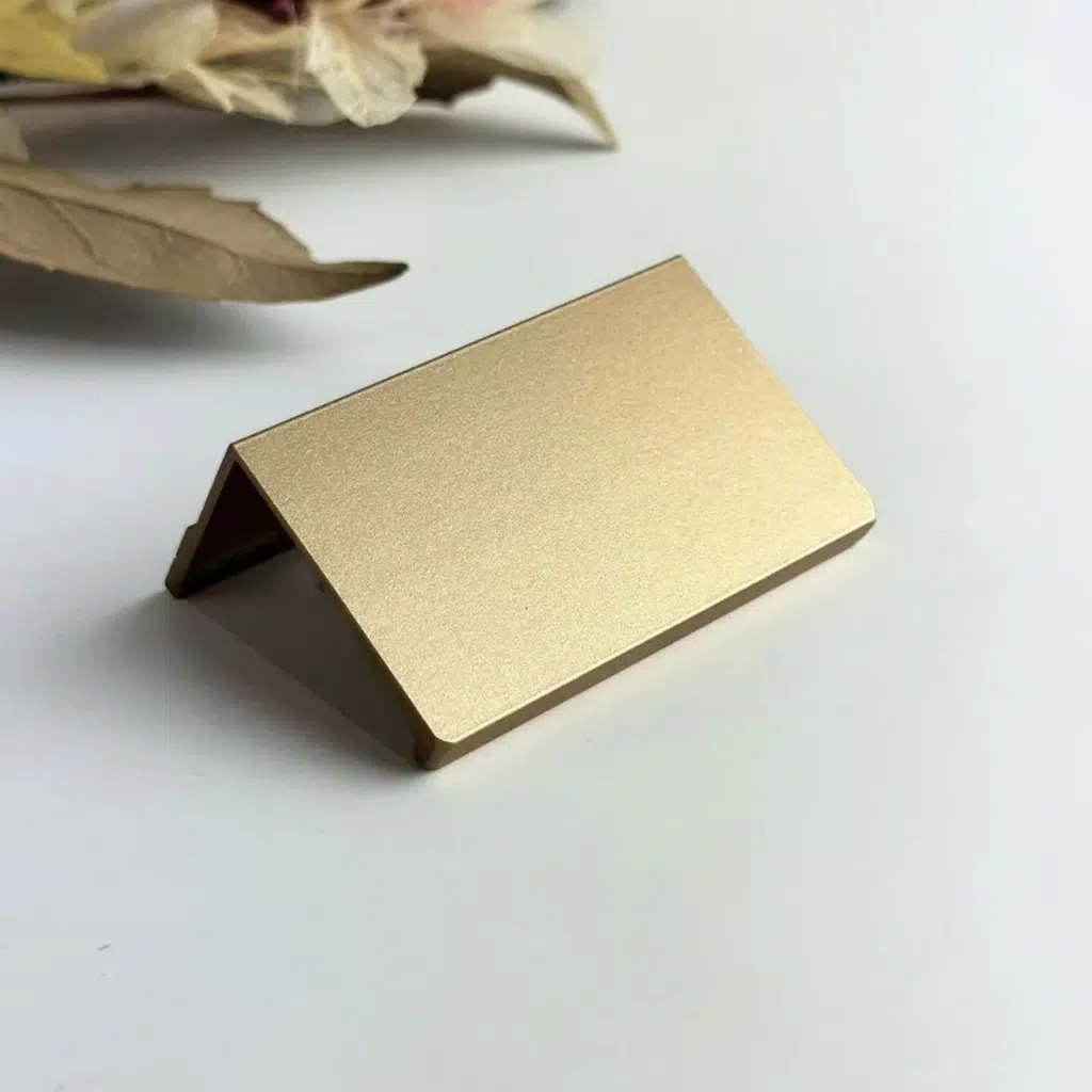Puxador para Móvel Sottile Dourado Matte 32mm Zen Design