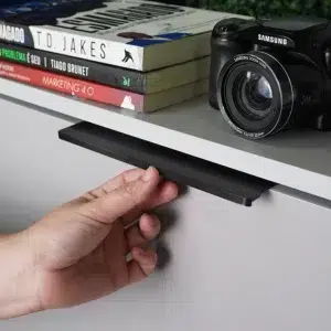 Puxador para Móvel Sottile Preto 160mm Zen Design