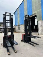 Empilhadeira Elétrica Patolada Elevação 5,5m 2 Toneladas Kzi - Imagem 9