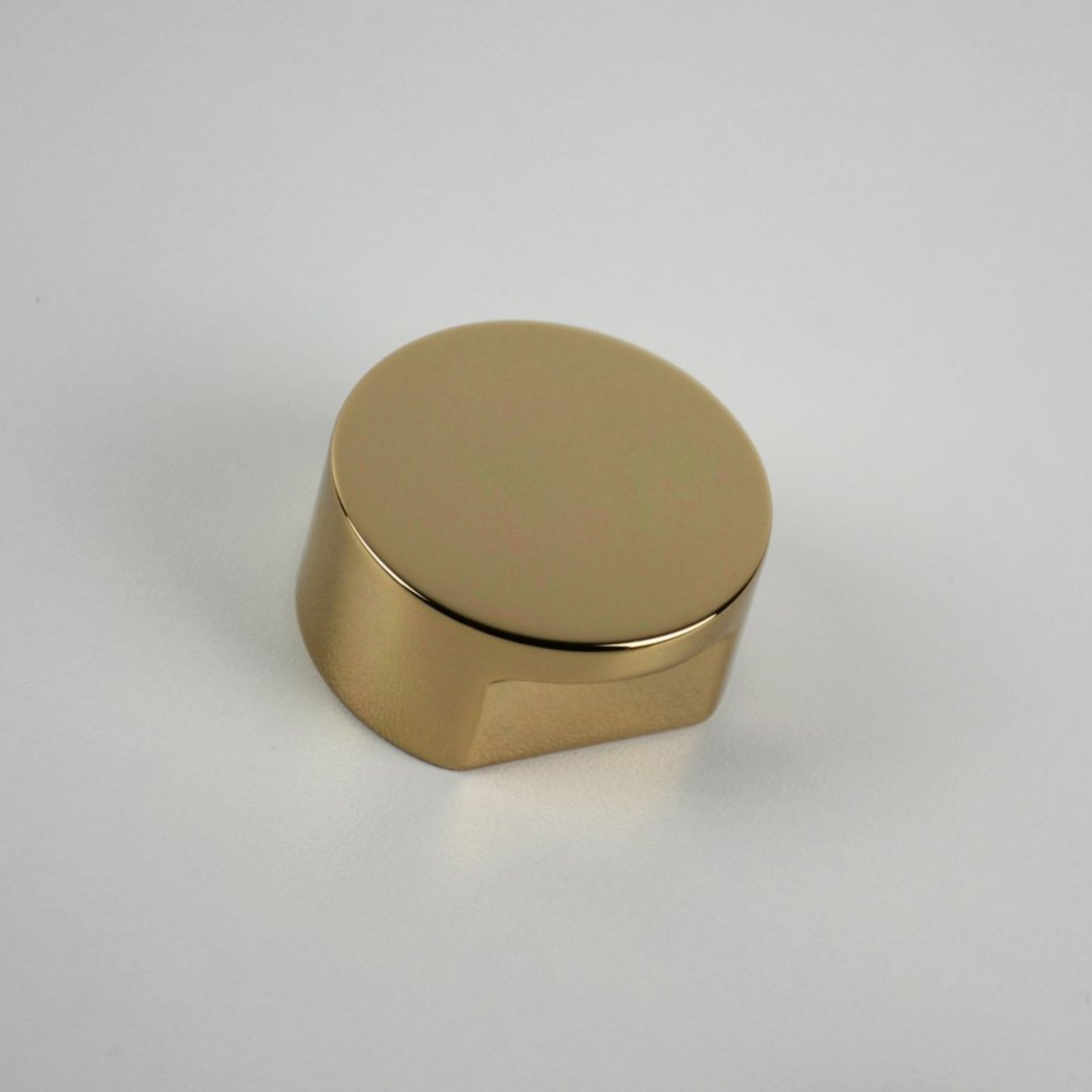 5974573.png Puxador para Móvel Rádio Médio Gold Brilhante Zen Design - Imagem 1