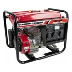 Gerador à gasolina diagonal motor e painel MG-3000CL bivolt Motomil em fundo branco