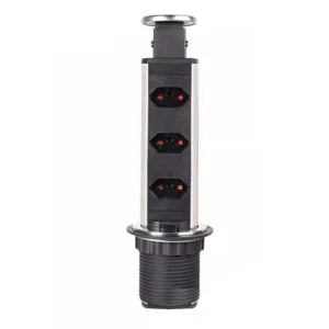 Torre Multiplug retrátil com 3 tomadas em inox escovado KZI em fundo branco
