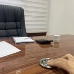 Torre Multiplug Retrátil com 3 Tomadas em Inox Escovado - KZI - Imagem 10