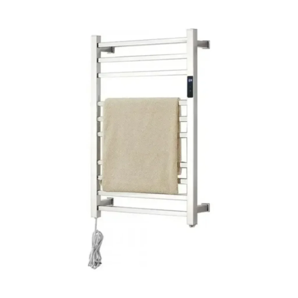 Toalheiro térmico grande quadrado inox Kazalinda com timer em fundo branco com toalha