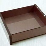 BANDEJA QUADRADA DECOR S/ STRASS CHOCOLATE 46 CHX