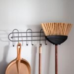 Porta Vassouras Black Encaixes Com Esferas 2528 Arthi - Imagem 4