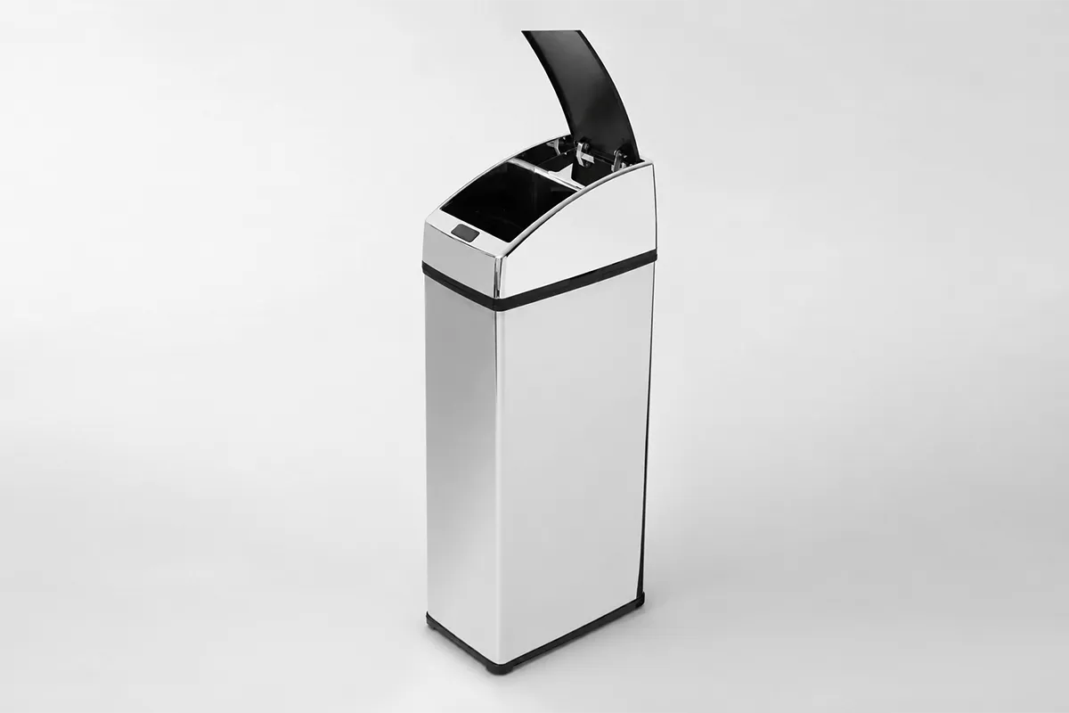 Lixeira automática inox 3 litros quadrada Kazalinda em fundo neutro