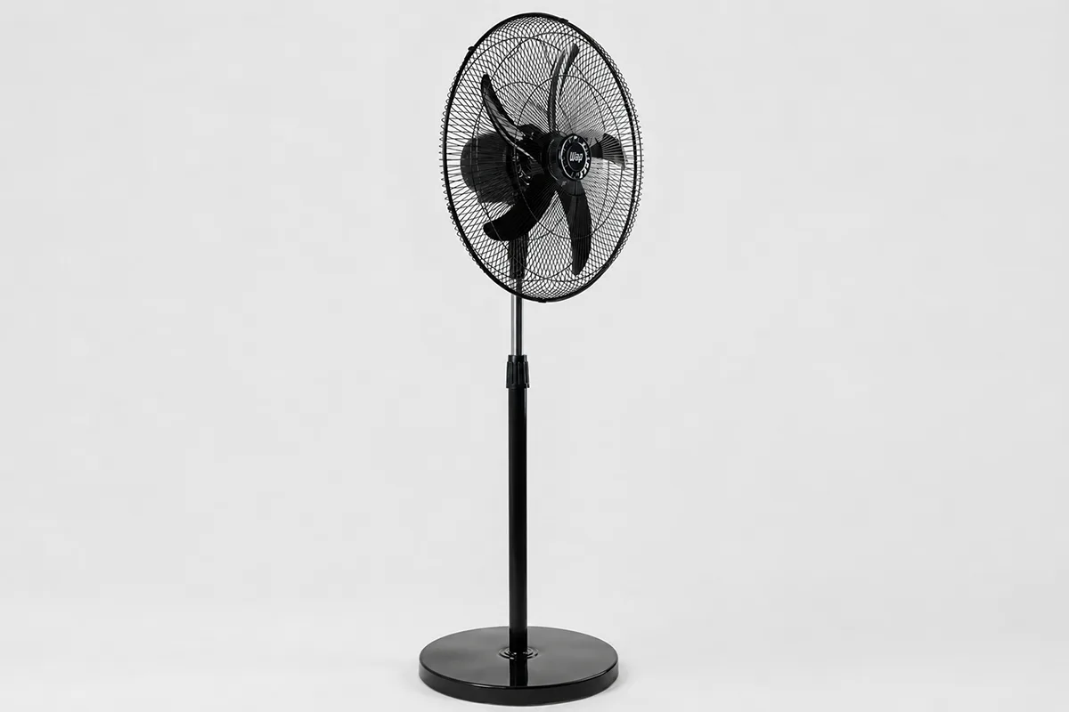 Ventilador de coluna WAP Rajada Pro 60 em fundo neutro