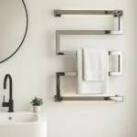 Detalhe do acabamento polido em aço inox 304 do toalheiro térmico elétrico Warm