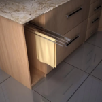 Porta Pano Toalha Deslizante Slim Triplo Cromado 7222 GTB - Imagem 2