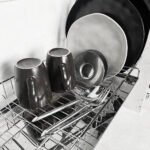 Escorredor de embutir fixo Jomer Entrance em aco inox 304 com bandeja coletora removivel para cozinha planejada