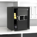 Cofre Digital Yale Biosecure Office motorizado com leitor biometrico e teclado touchscreen