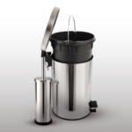 Kit Lixeira 3L de Pedal Inox Fechamento Slow Motion + Escopino Escova Sanitária Inox Kazalinda