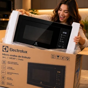 Micro-ondas Electrolux ME3EP 34L Tira Odor Preto 110V ou 220V